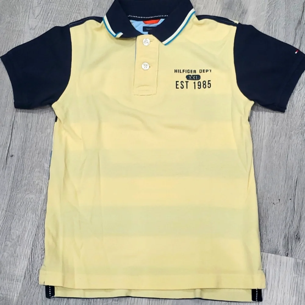 Tommy Hilfiger Yellow Preppy Polo Shirt sz Medium or 12/14 - Picture 2 of 3